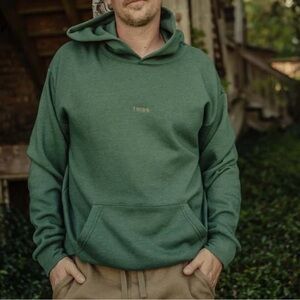 NEW TRIBE KELLEY BUTTER HOODIE - COASTAL COUNTRYSIDE PINE GREEN UNISEX